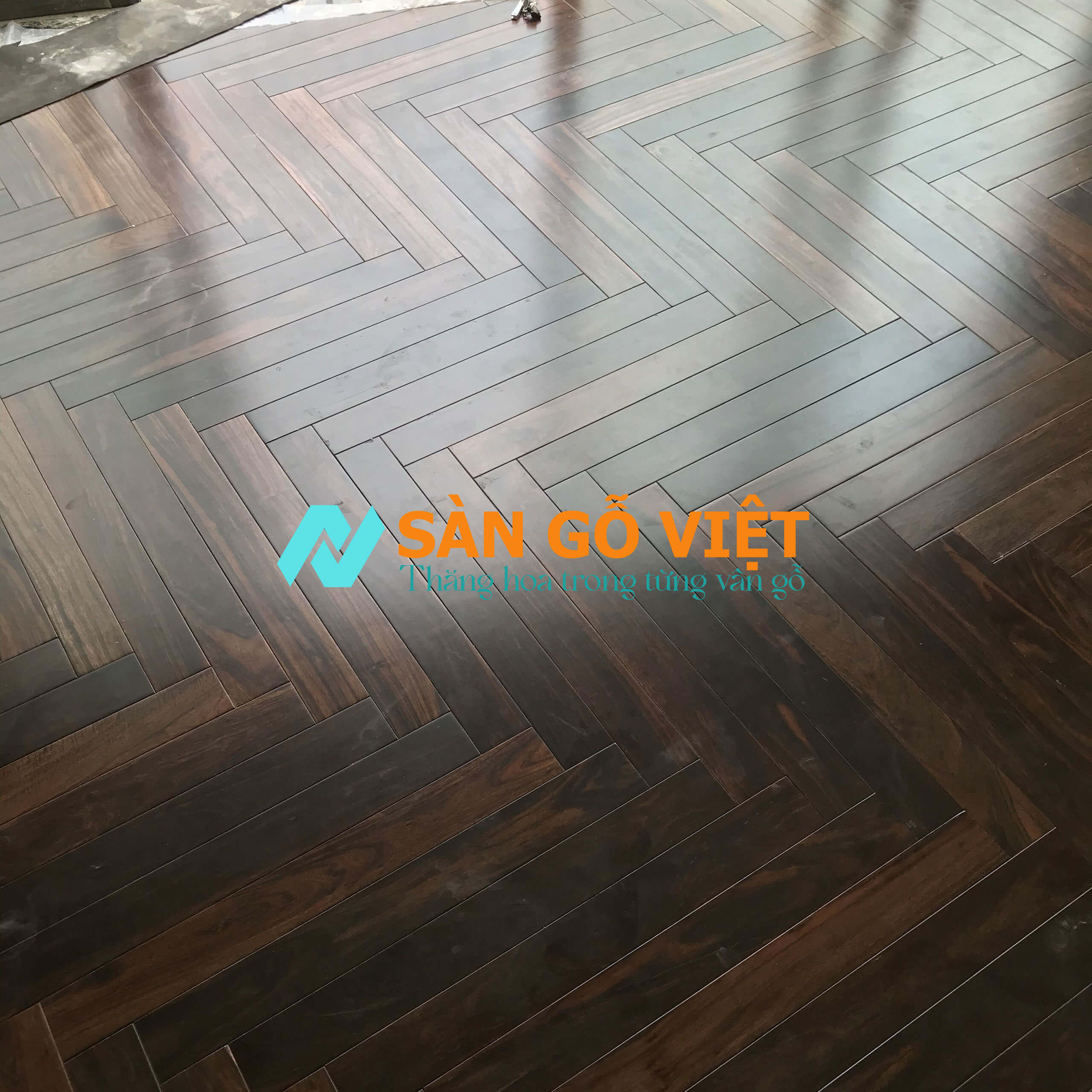 Sàn gỗ chiu liu xương cá